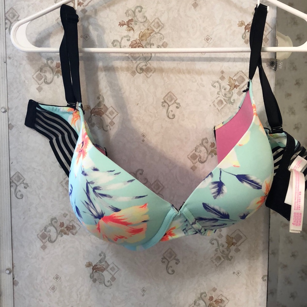 VS bra
